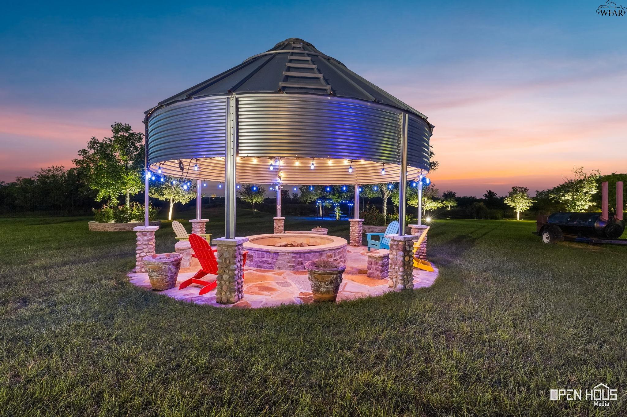 Illuminated gazebo